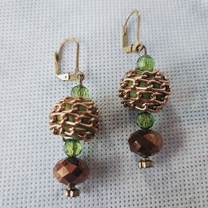 Brown Faceted Glass Beads Green  Gold Tone Clip Vintage Earrings Chain Wrapped